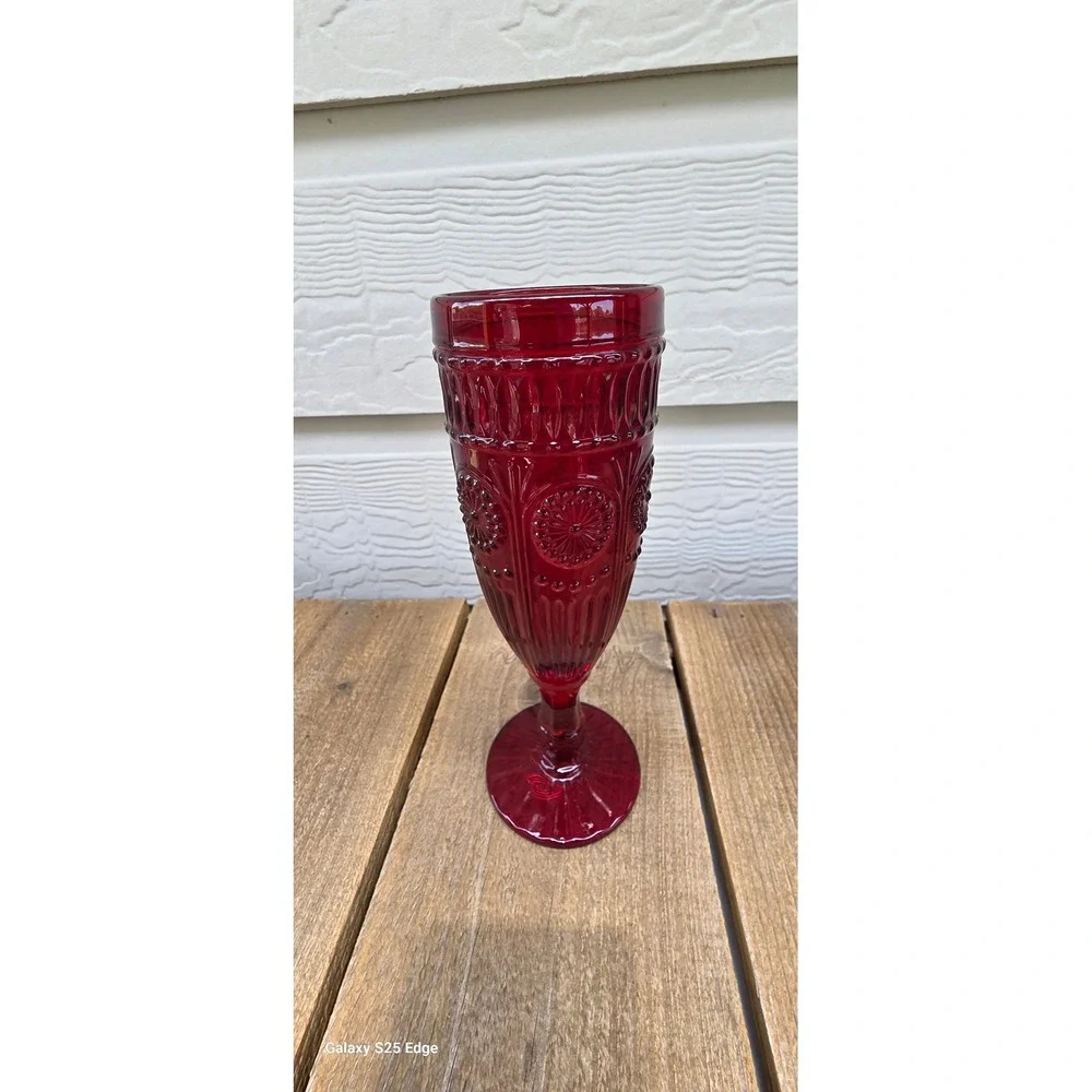 The Pioneer Woman Adeline Red Glass Goblet Embossed Sunburst Footed Water Wine